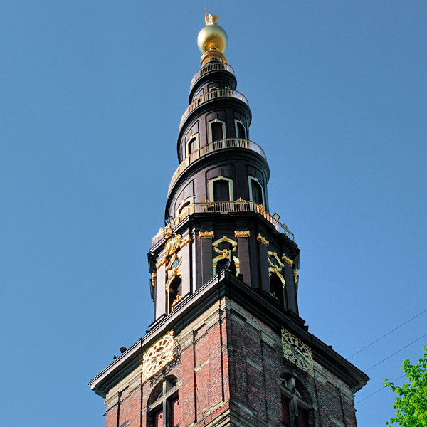 Wieża kościoła Vor Frelsers Kirke